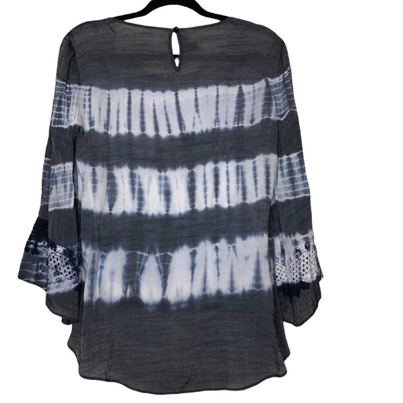 A. BYER - High-Low Navy Blue & White Tie Dye Striped Scoop Neck Top - Size Large - Picture 2 of 8